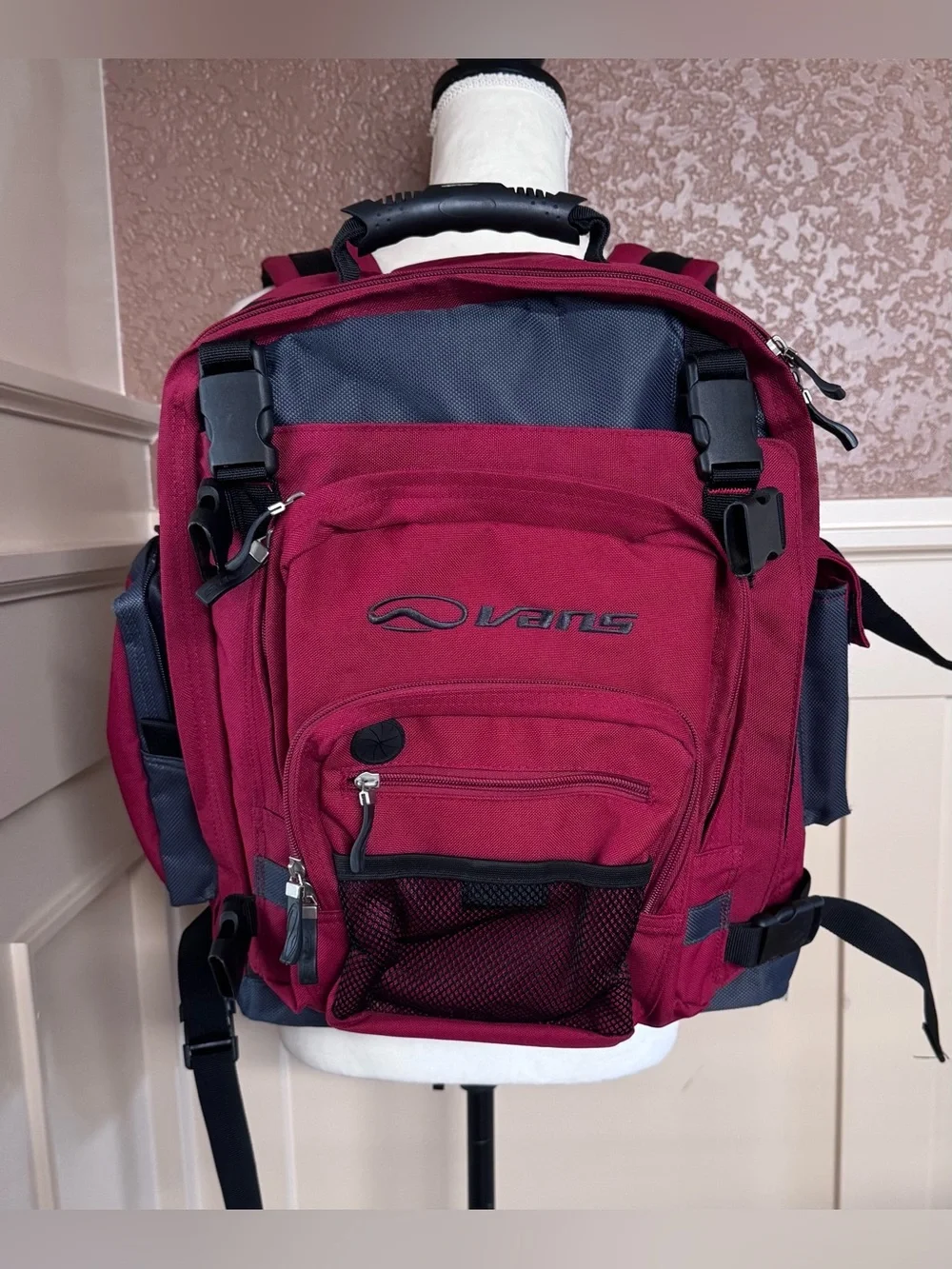 Vintage Vans Men's Red and Blue Multi-Pocket Backpack